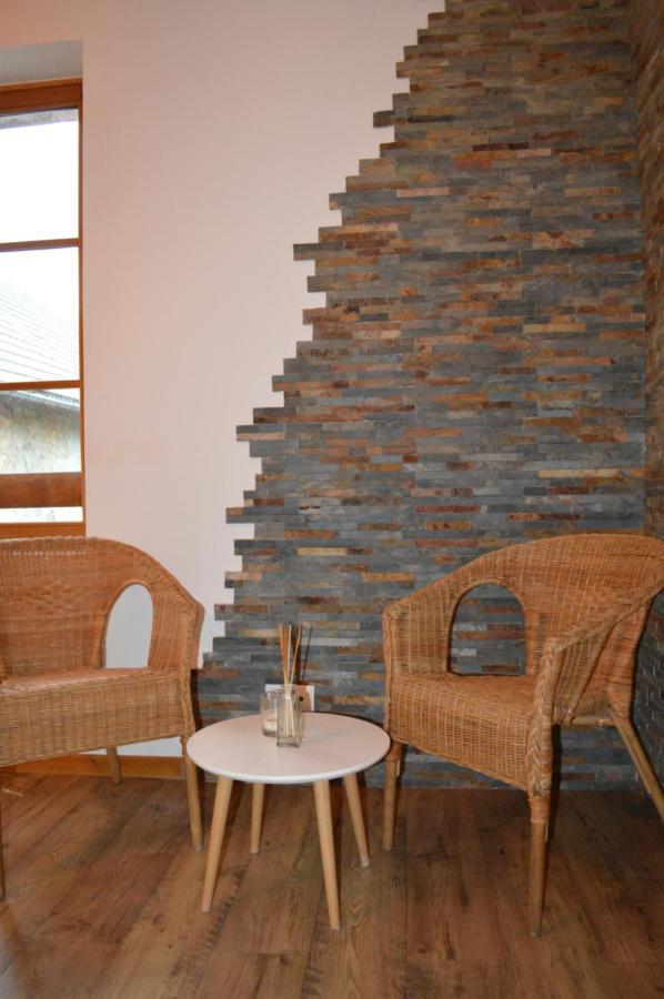 Maison Maliga J&G House Saint-Pierre-de-Curtille Extérieur photo